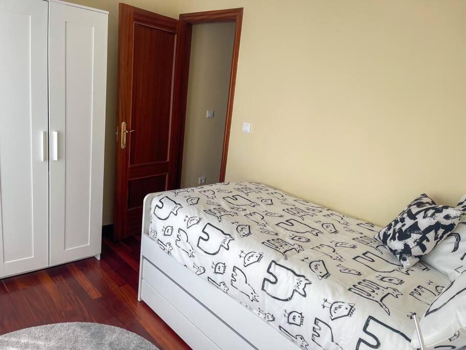 El Apartamento De Adriana En Torrelavega. Exterior photo