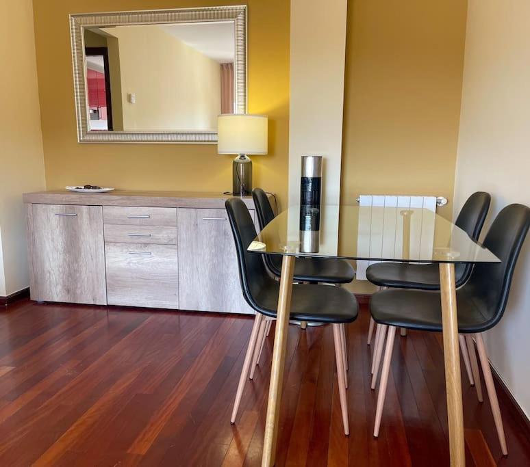 El Apartamento De Adriana En Torrelavega. Exterior photo